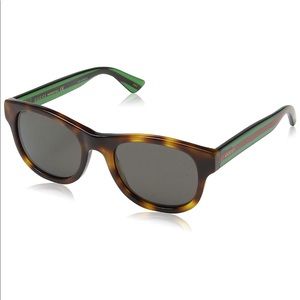 Brand new Gucci sunglasses with grey lenses